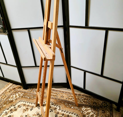 Wooden Easel - Large - Yatva