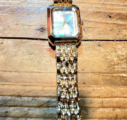 Ximili Quartz Watch - Yatva