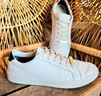 Y2K Tommy Hilfinger Trainers Sneakers - Yatva