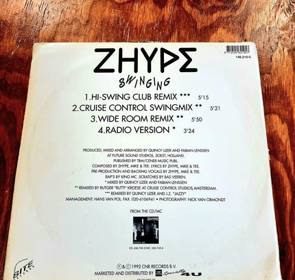 Zhype – Swinging Vinyl Record - Yatva