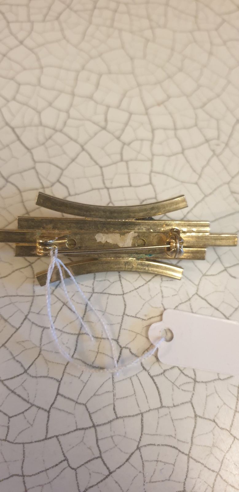 Vintage Art Deco design Brooch