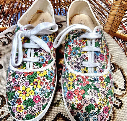 Brand New 1980's Floral Shoes - Yatva