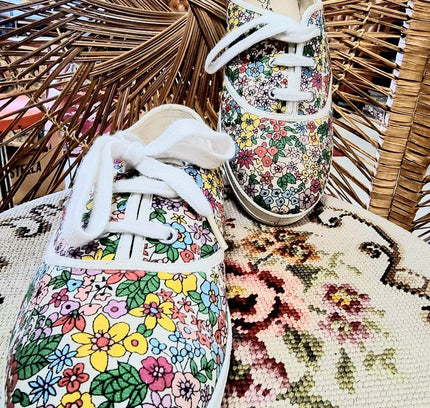 Brand New 1980's Floral Shoes - Yatva