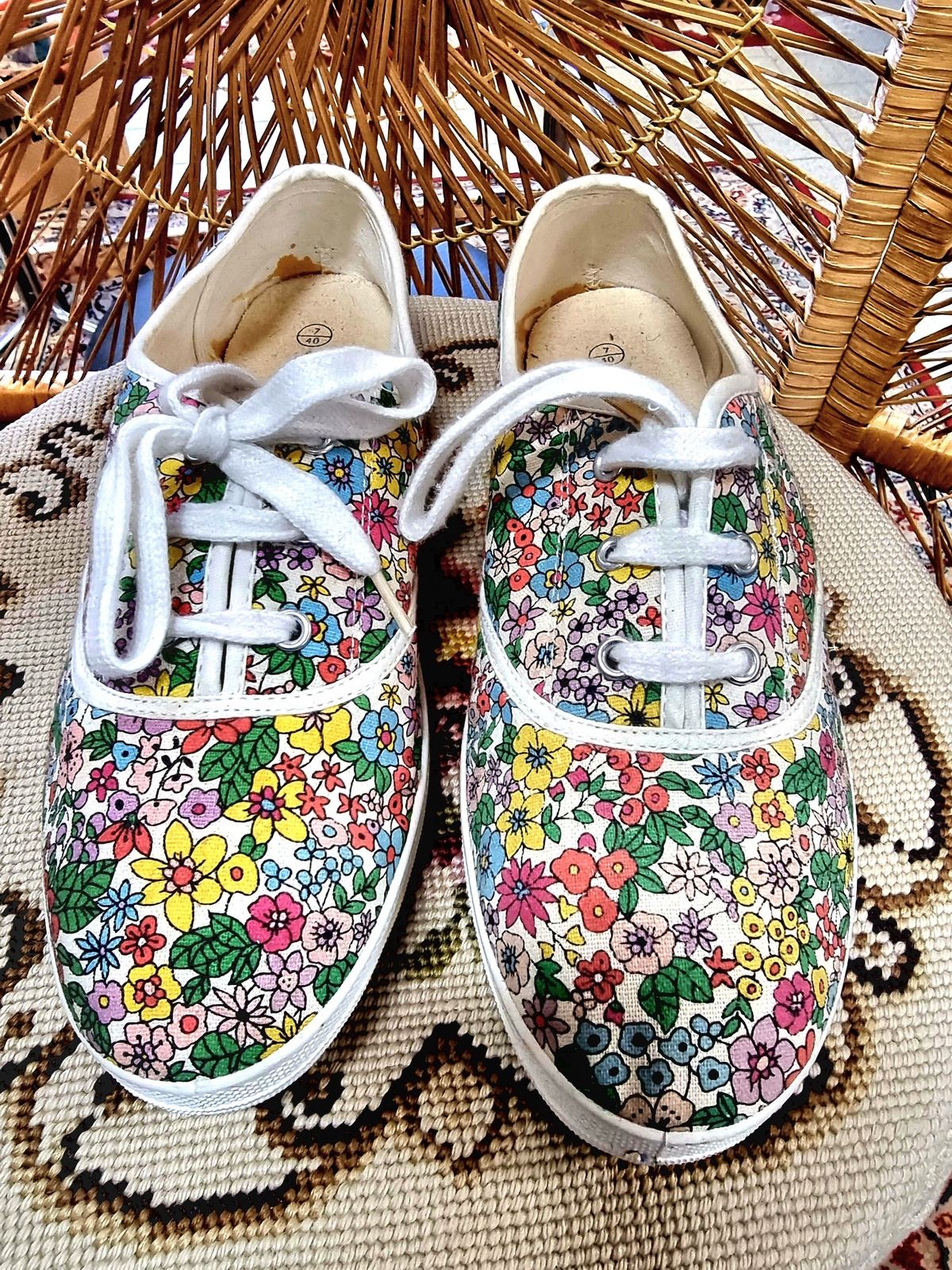 Brand New 1980's Floral Shoes