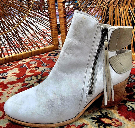 Brand New Alba Moda Ankle Boots - Yatva