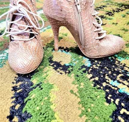 Brand New Love Label Heels Shoes - Yatva
