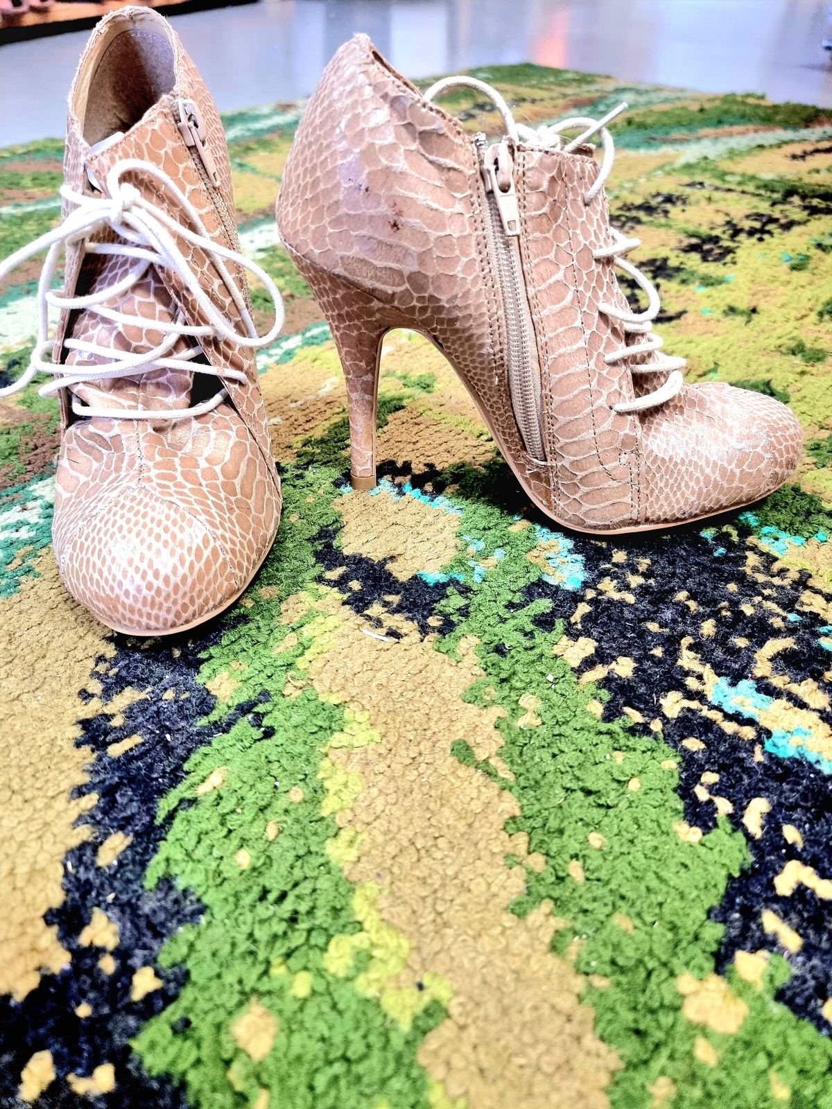 Brand New Love Label Heels Shoes