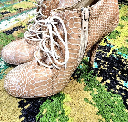 Brand New Love Label Heels Shoes - Yatva