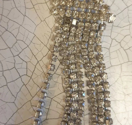 Brooch - Yatva
