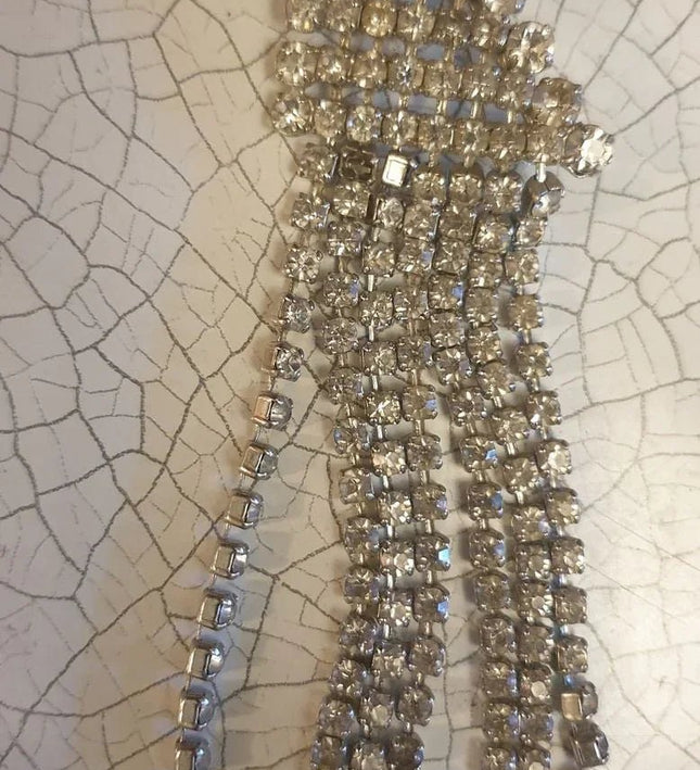Brooch - Yatva