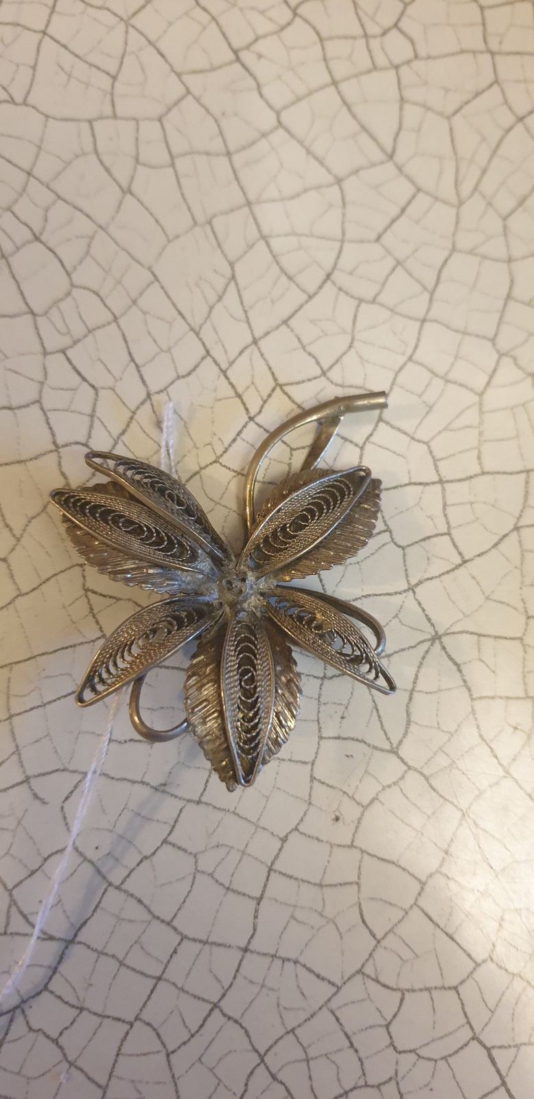 Vintage 50s Leaf Brooch