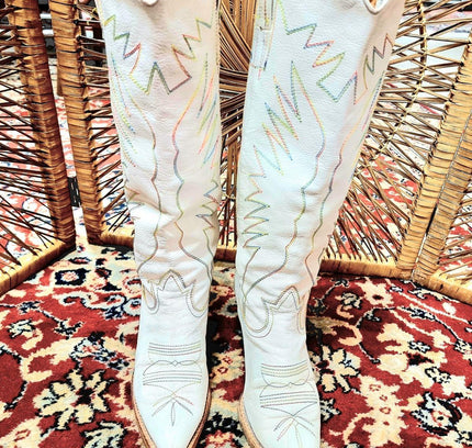 Designer Chloè Cowboy Boots - Yatva