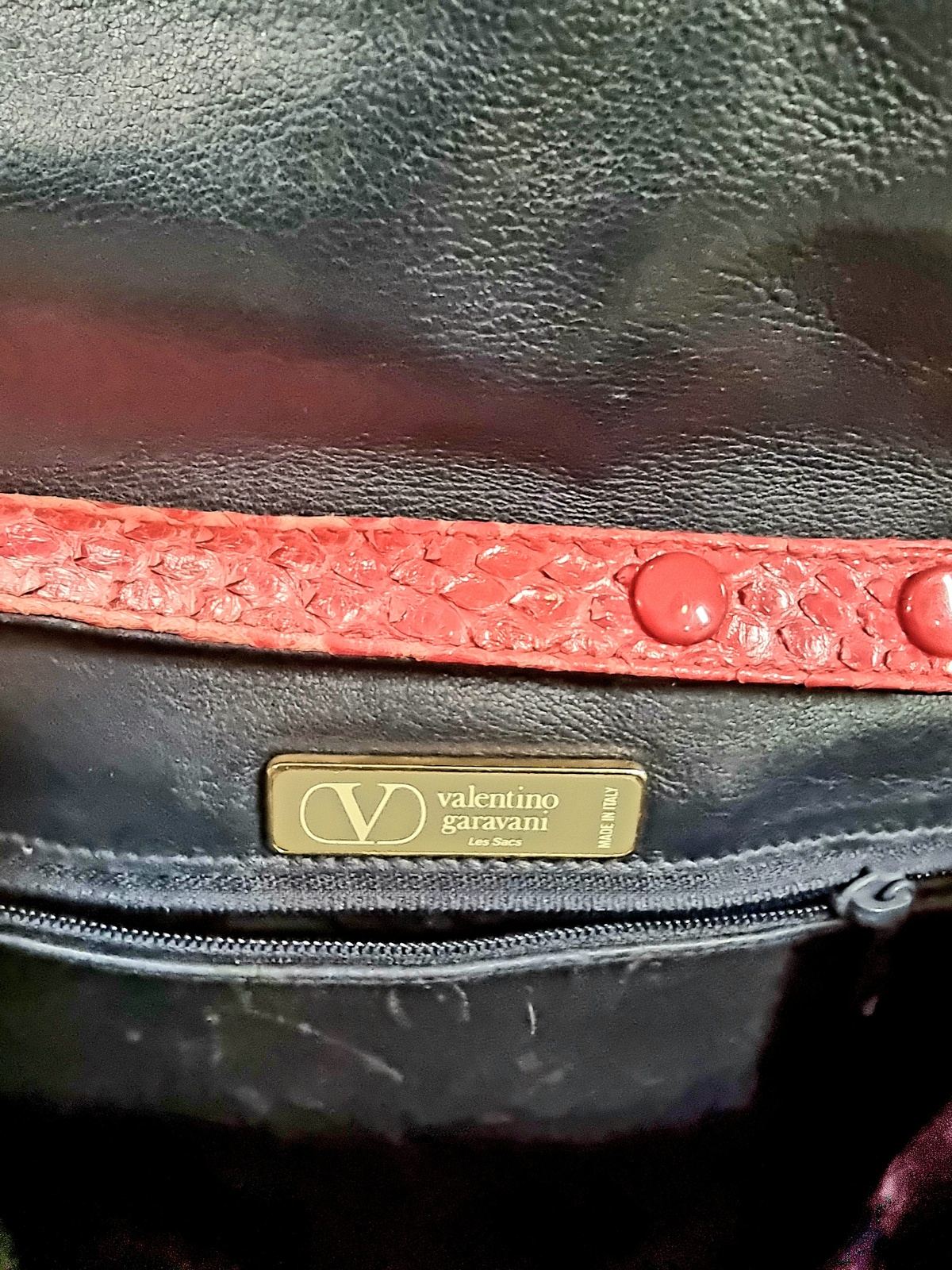 Designer- Valentino Garavani Shoulder Bag