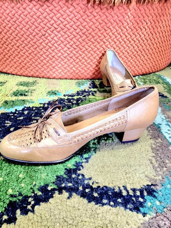 New Vintage Euziport Shoes