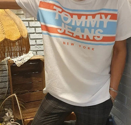 Tommy Jeans T-shirt - Yatva