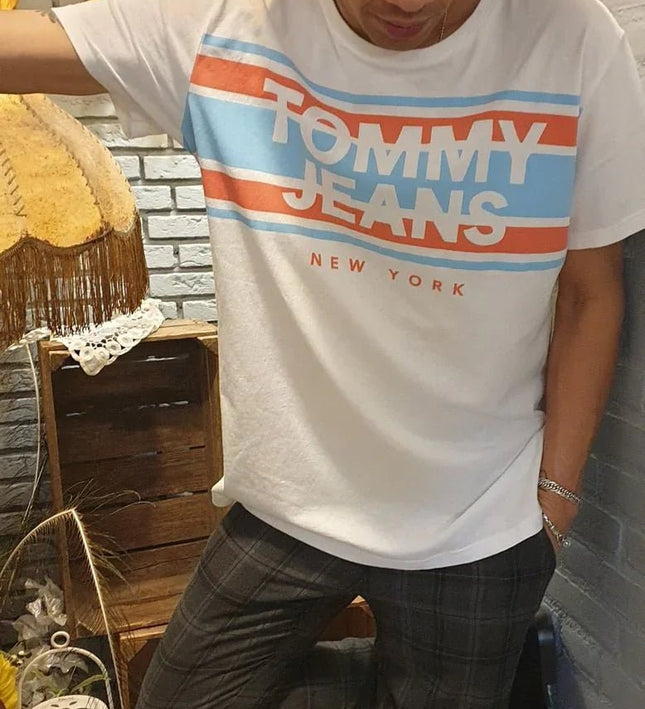 Tommy Jeans T-shirt - Yatva