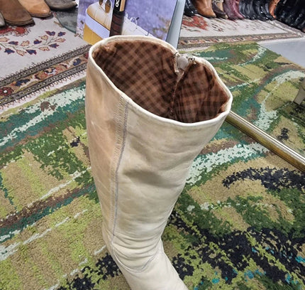 Vintage 1970's Boots - Yatva