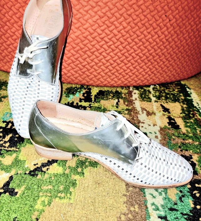 Vintage 1980s Brogue Shoes - Yatva