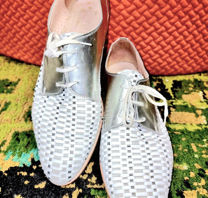 Vintage 1980s Brogue Shoes - Yatva