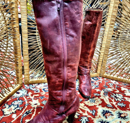 Vintage 1980's Elastomere Boots - Yatva