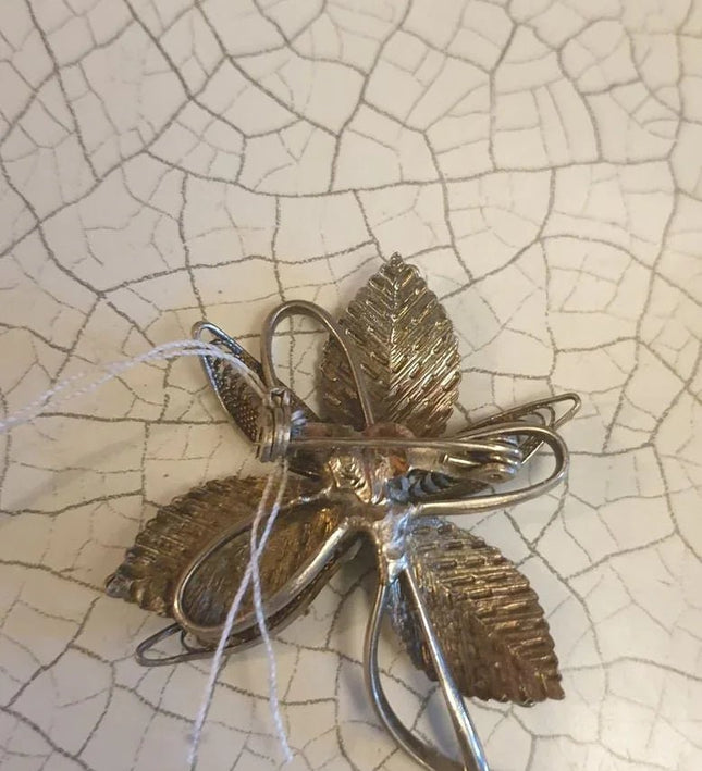 Vintage 50's Flower Brooch - Yatva
