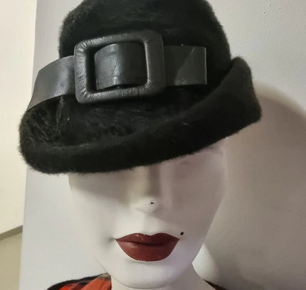 Vintage 60's Hat - Yatva