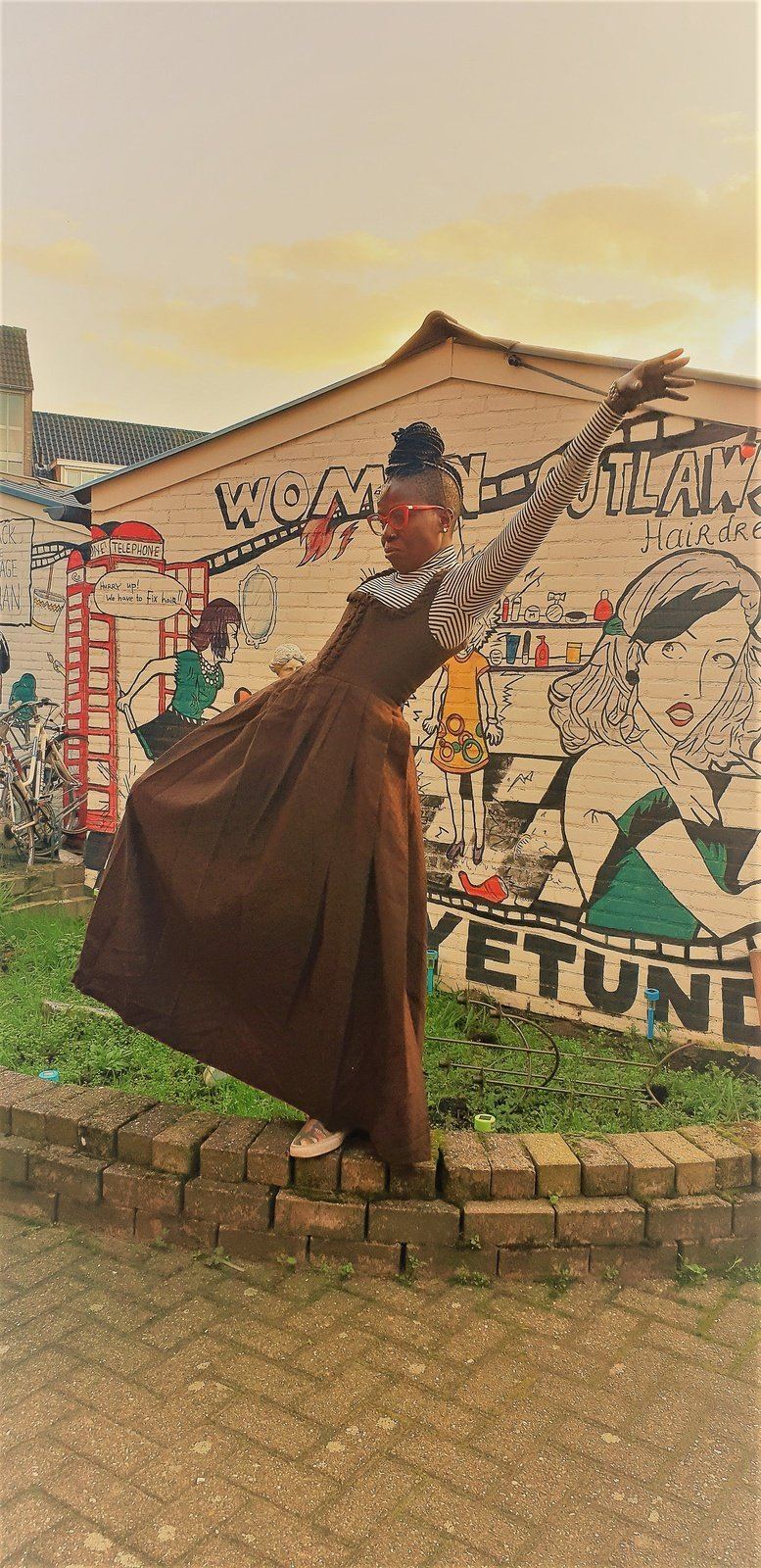 Vintage 70s Drindl Trachter Pinafore Maxi Dress