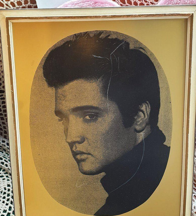 Vintage 70s Elvis Picture - Yatva