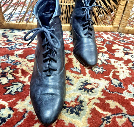 Vintage 80s Ankle Boots - Yatva
