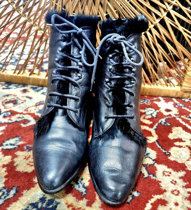 Vintage 80s Ankle Boots - Yatva