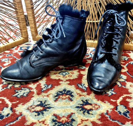 Vintage 80s Ankle Boots - Yatva
