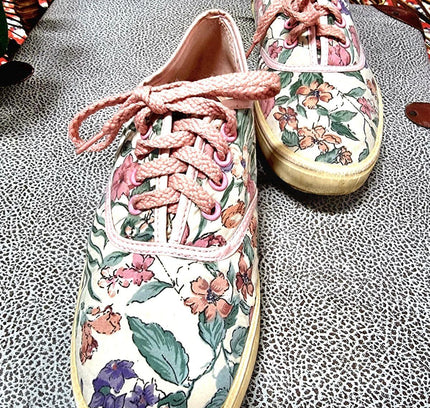 Vintage 80's Floral Shoes - Yatva