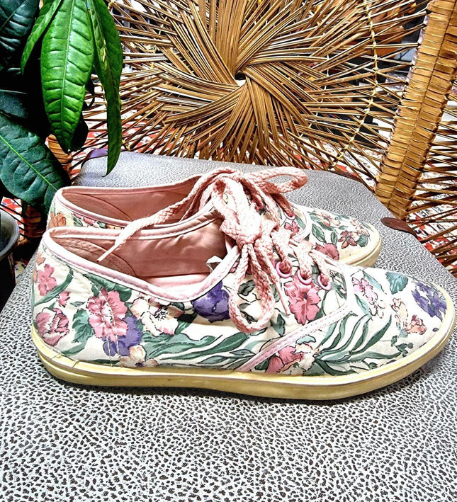 Vintage 80's Floral Shoes - Yatva