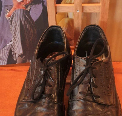 Vintage 80s Freelander Brogue Shoes - Yatva