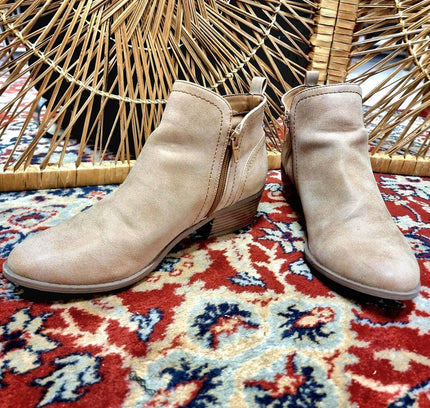 Vintage 80's Guess Biker Ankle Boots - Yatva