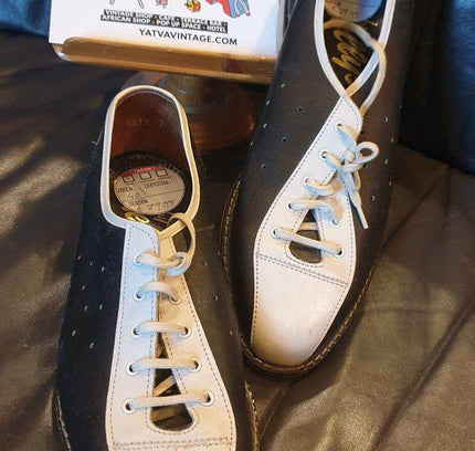 Vintage 80s Shelly's Of London Brogue Shoes - Yatva