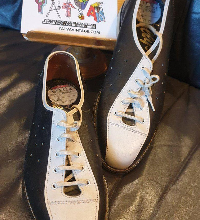 Vintage 80s Shelly's Of London Brogue Shoes - Yatva