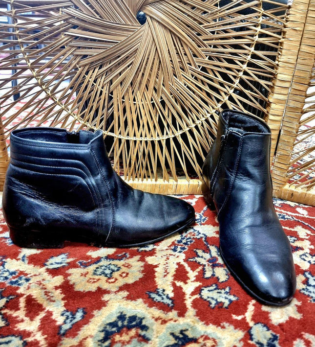 Vintage Ankle Boots - Yatva