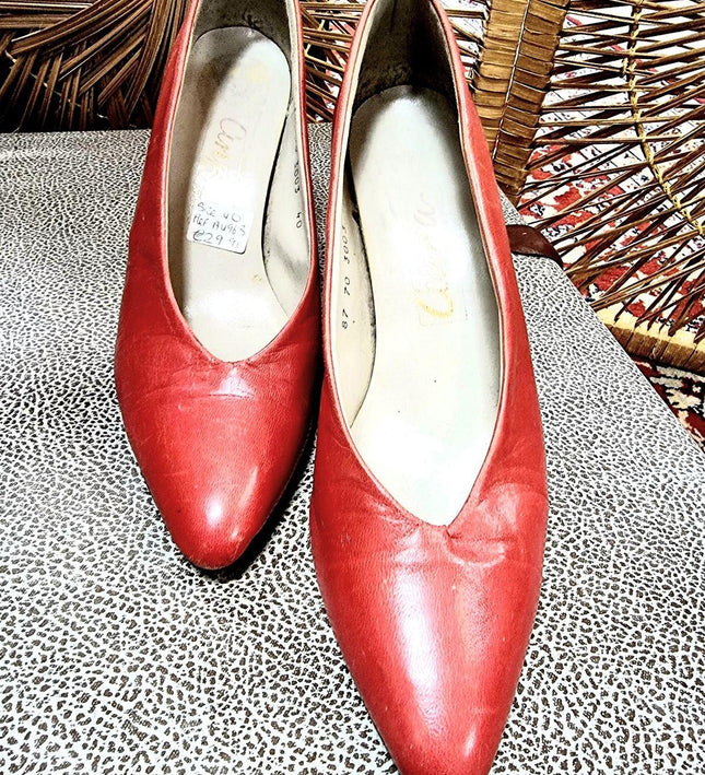 Vintage Anza Shoes - Yatva