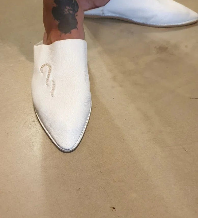 Vintage Babouo Slip On Shoes - Yatva