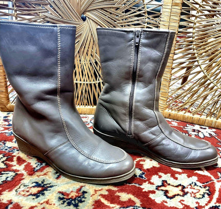 Vintage Bama Lams Boots - Yatva