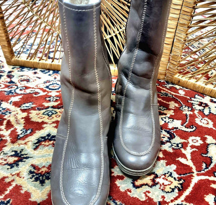 Vintage Bama Lams Boots - Yatva