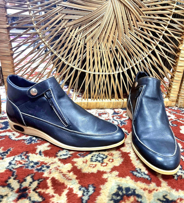 Vintage Bata Ankle Boots - Yatva