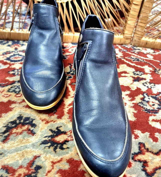 Vintage Bata Ankle Boots - Yatva