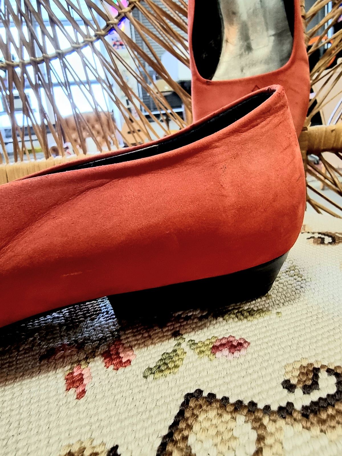 Vintage shop bata shoes
