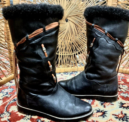 Vintage Boots - Yatva
