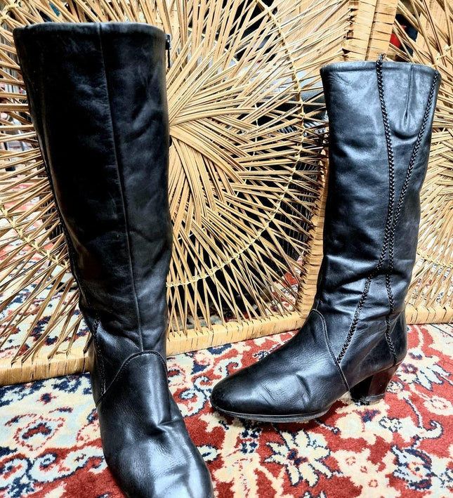 Vintage Boots - Yatva