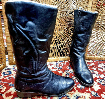 Vintage Boots - Yatva