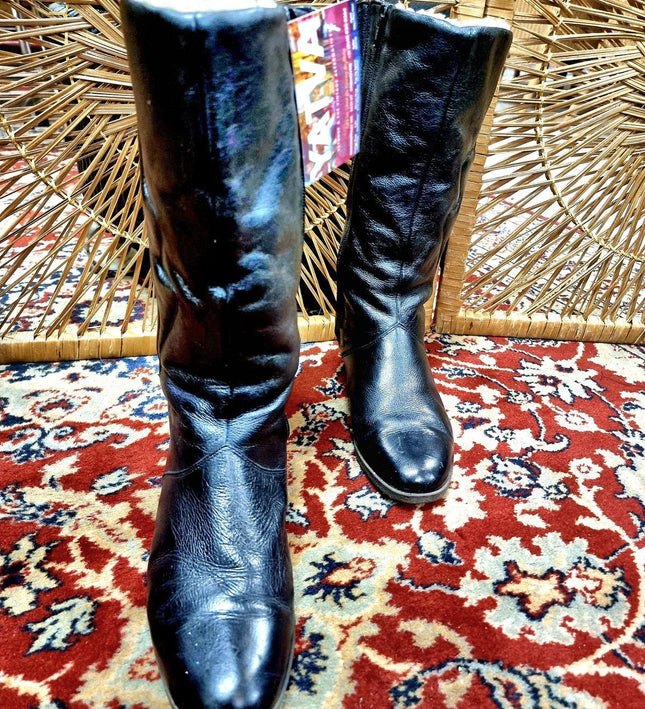 Vintage Boots - Yatva