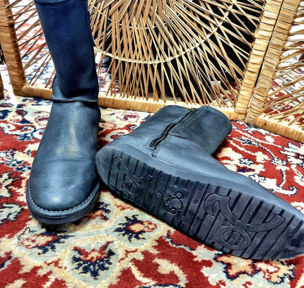 Vintage Boots - Yatva